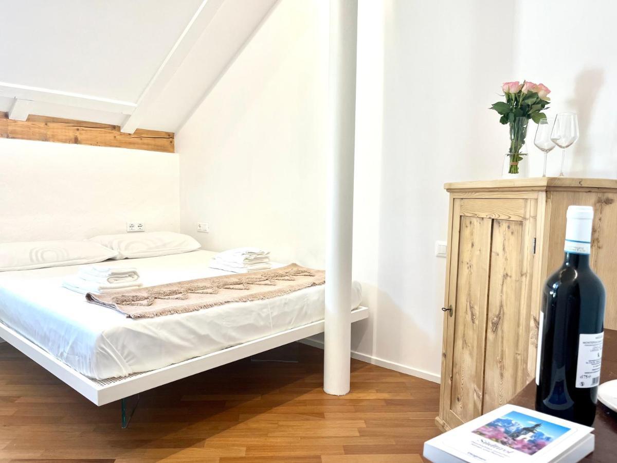 Historic Rooms And Apartments In The City Centre Of Bolzano Eksteriør bilde